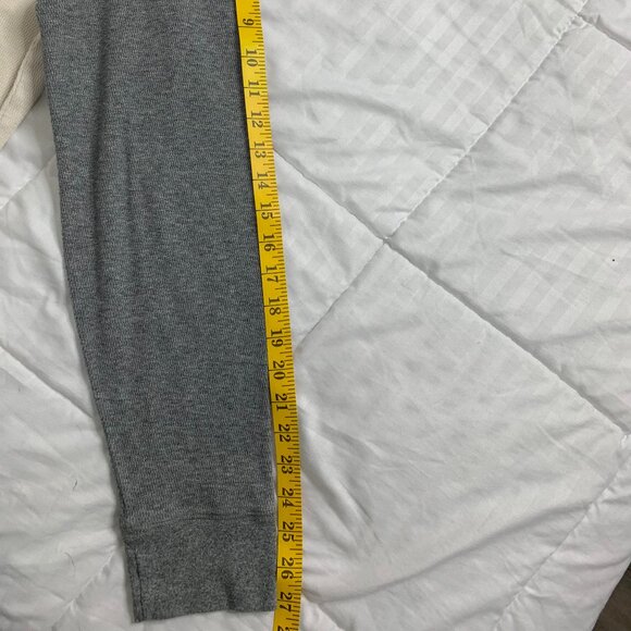 Banana Republic Men’s XL Cream & Grey Long Sleeve Sweatshirt – Cotton/Poly Blend - Picture 12 of 13